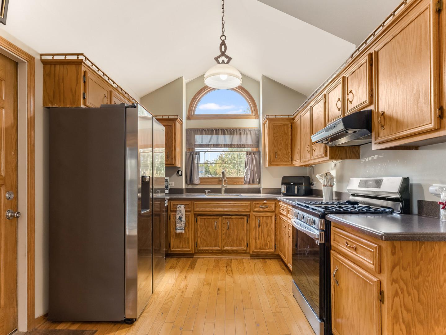 25545 S McCorkle Avenue, Monee, IL 60449