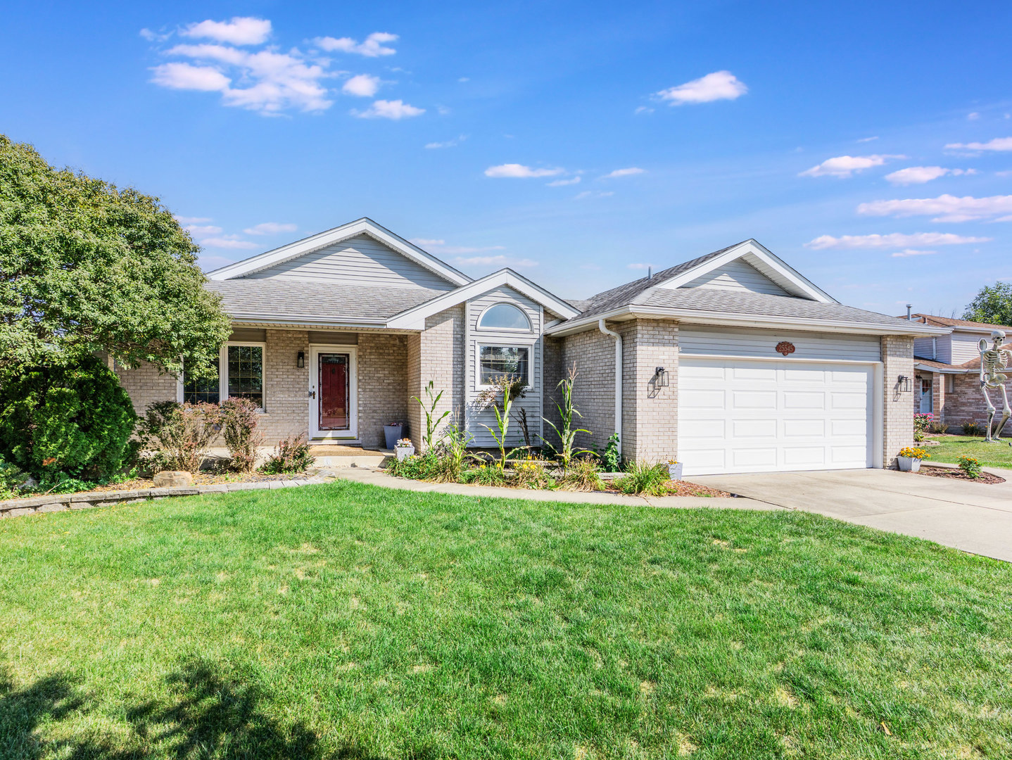 25545 S McCorkle Avenue, Monee, IL 60449