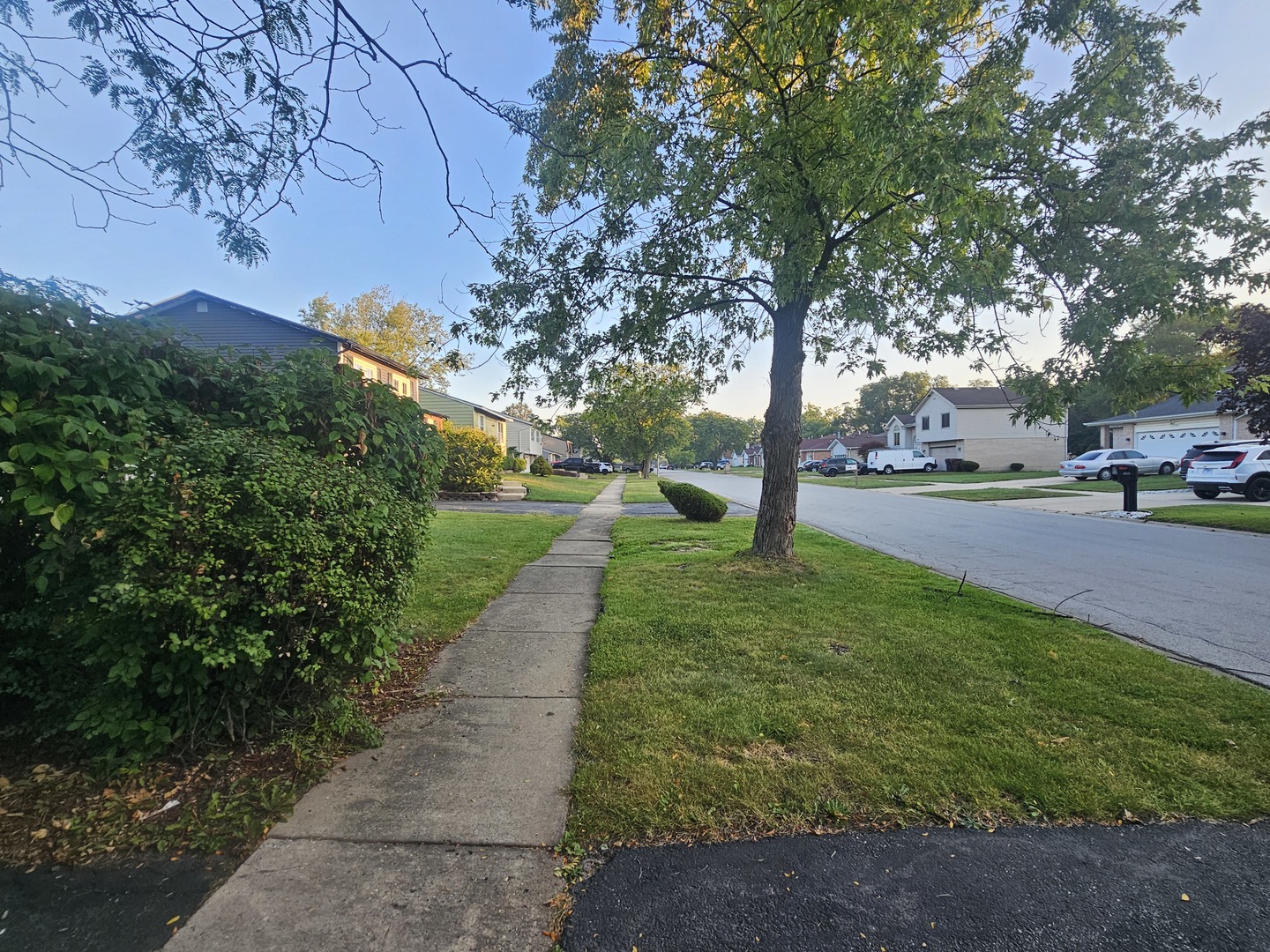 17640 Central Park Avenue, Country Club Hills, IL 60478