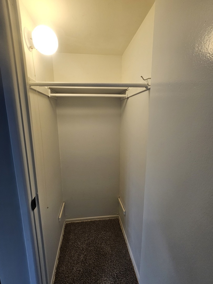 17640 Central Park Avenue, Country Club Hills, IL 60478