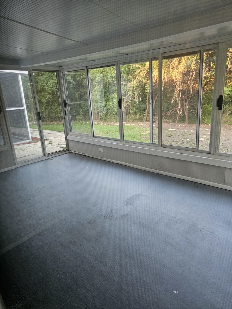 17640 Central Park Avenue, Country Club Hills, IL 60478