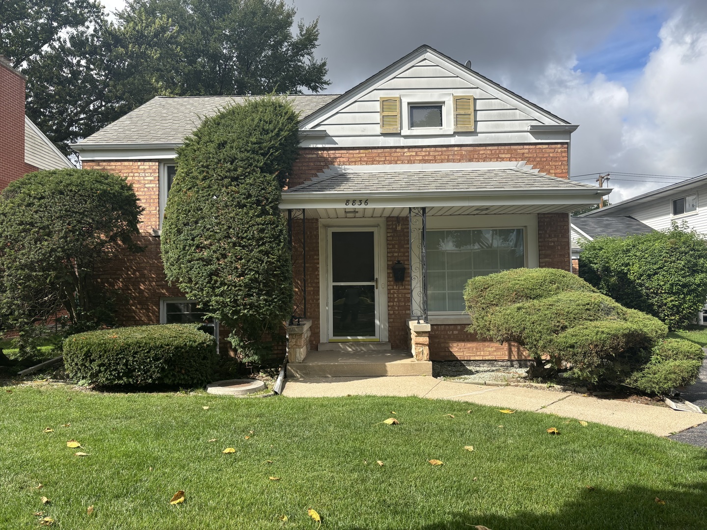 8836 Mansfield Avenue, Morton Grove, IL 60053