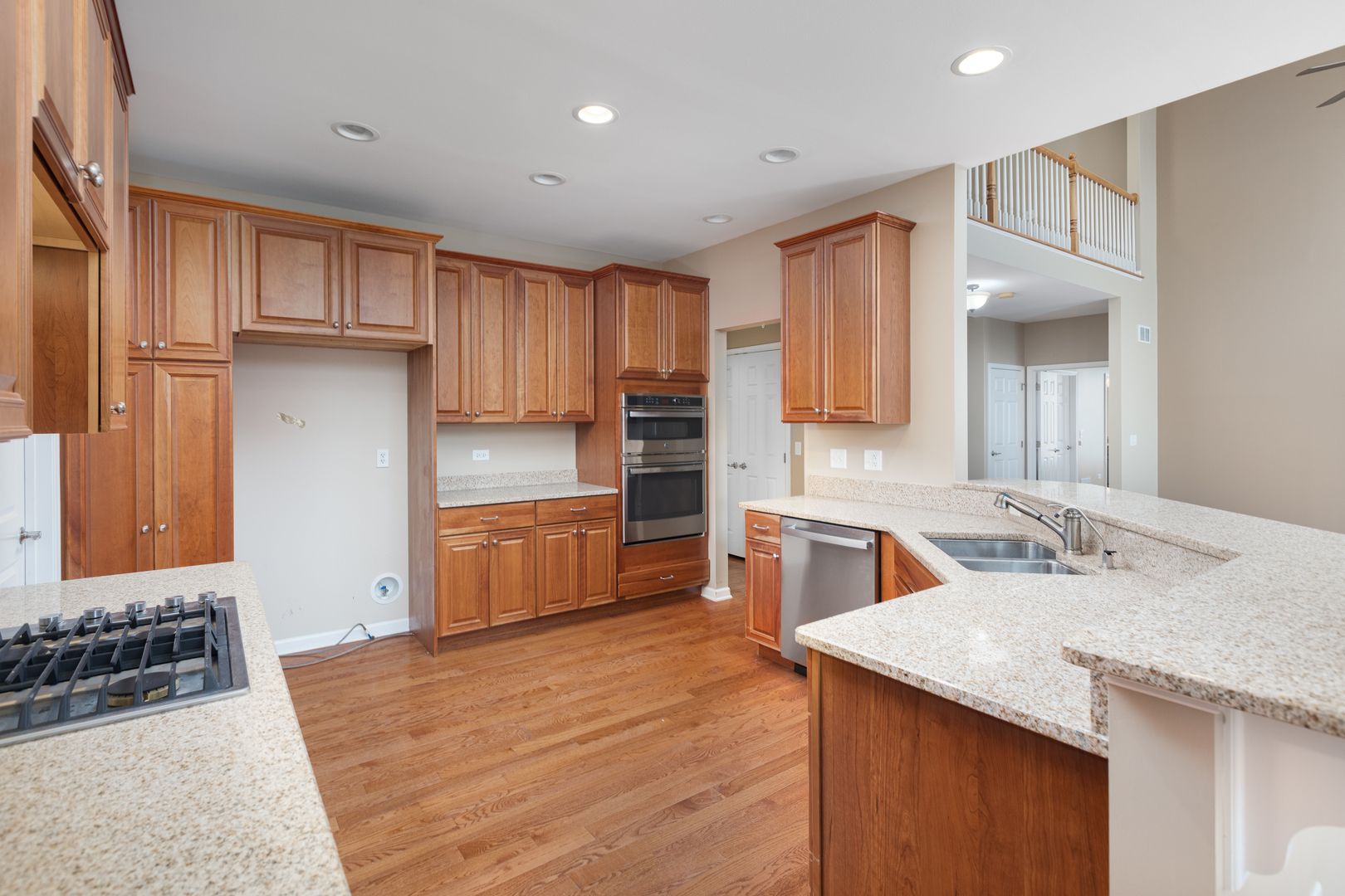 351 Lake Run Lane, North Aurora, IL 60542