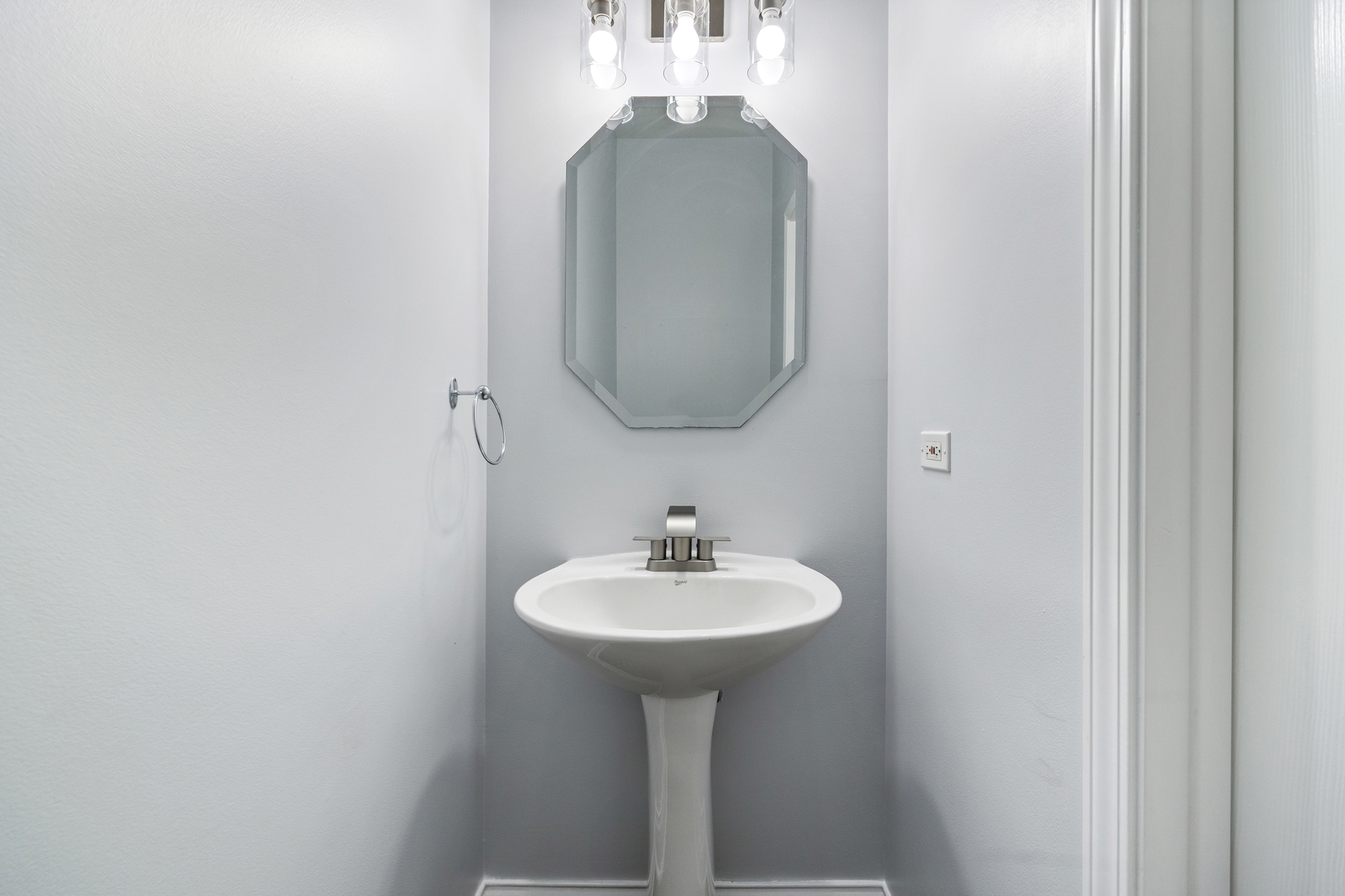 17578 GILBERT Drive, Lockport, IL 60441