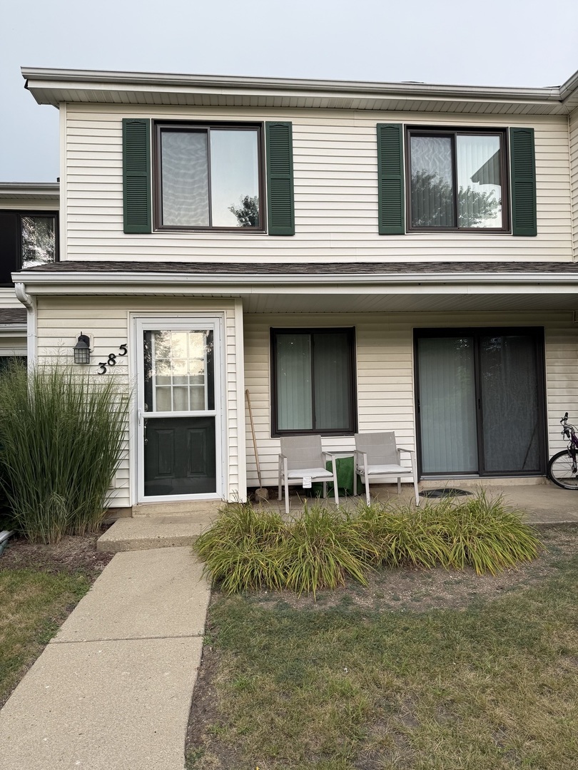 385 Pierce Court #280, Vernon Hills, IL 60061