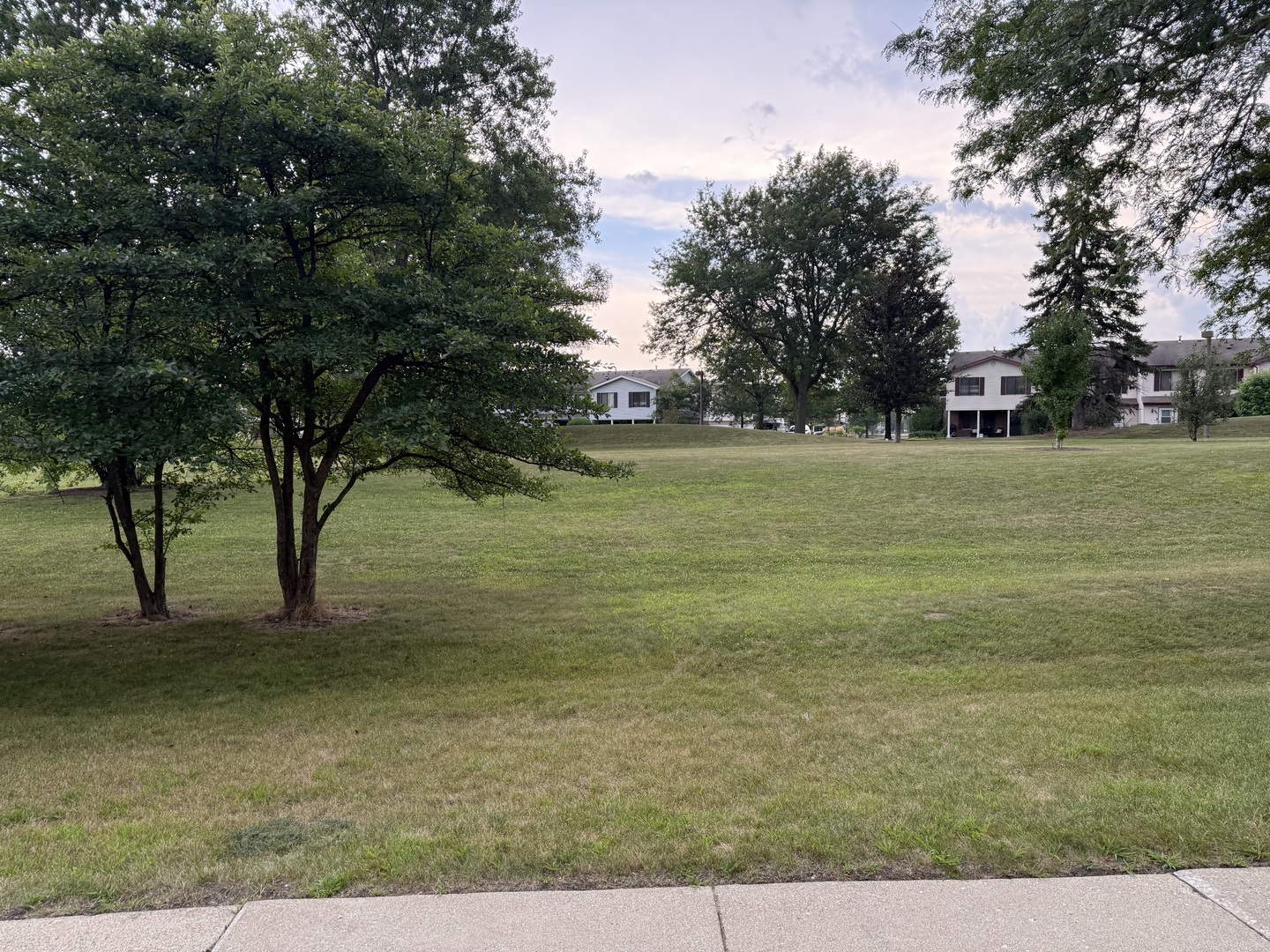 385 Pierce Court #280, Vernon Hills, IL 60061