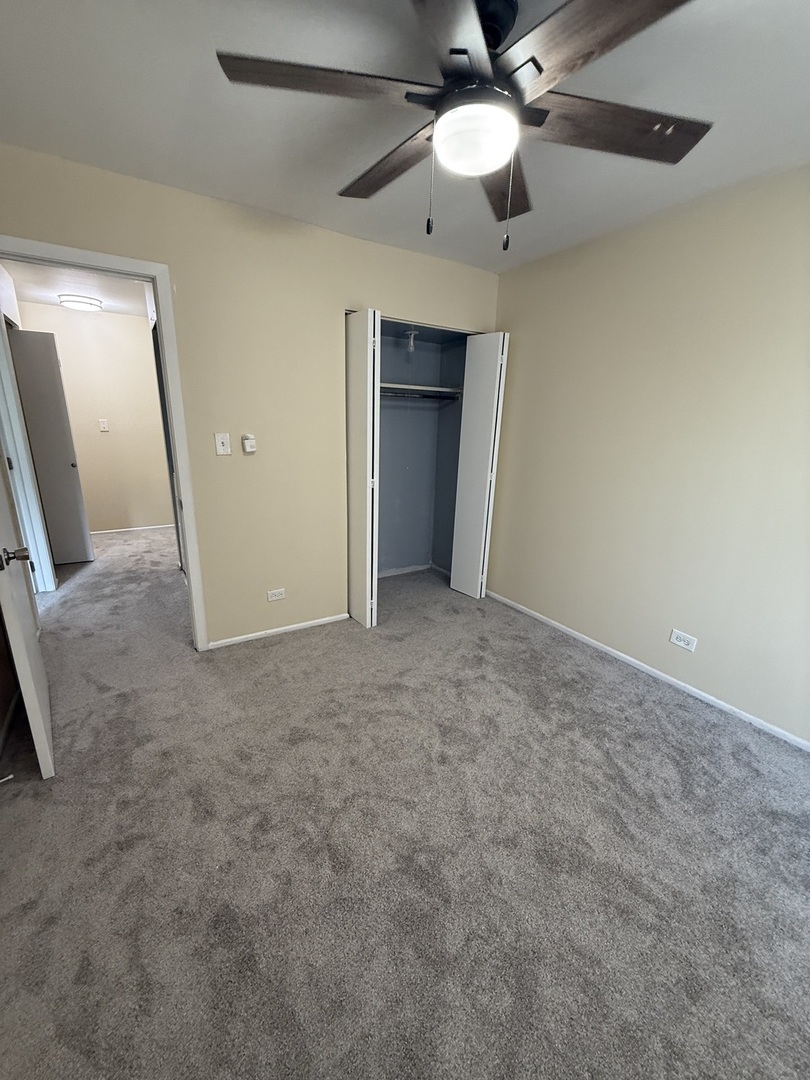 385 Pierce Court #280, Vernon Hills, IL 60061