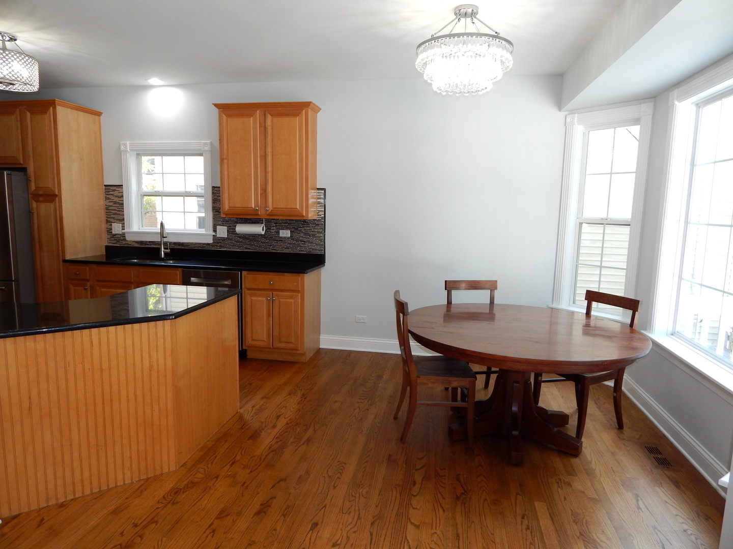 3S560 Melcher Avenue, Warrenville, IL 60555