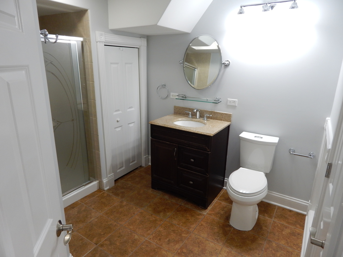 3S560 Melcher Avenue, Warrenville, IL 60555