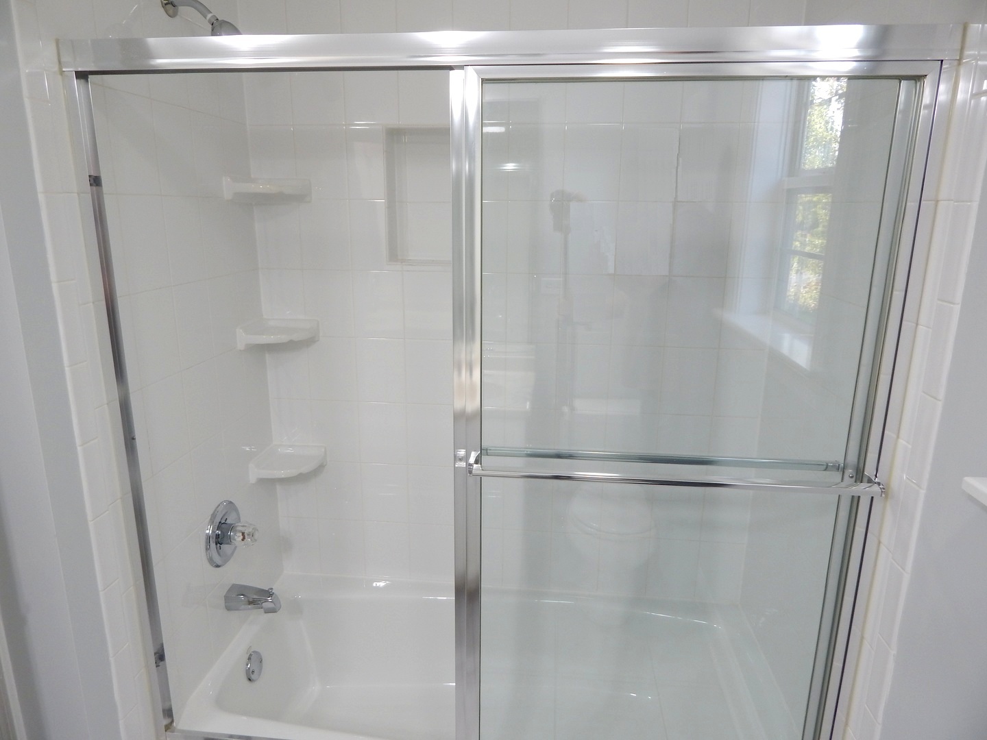 3S560 Melcher Avenue, Warrenville, IL 60555