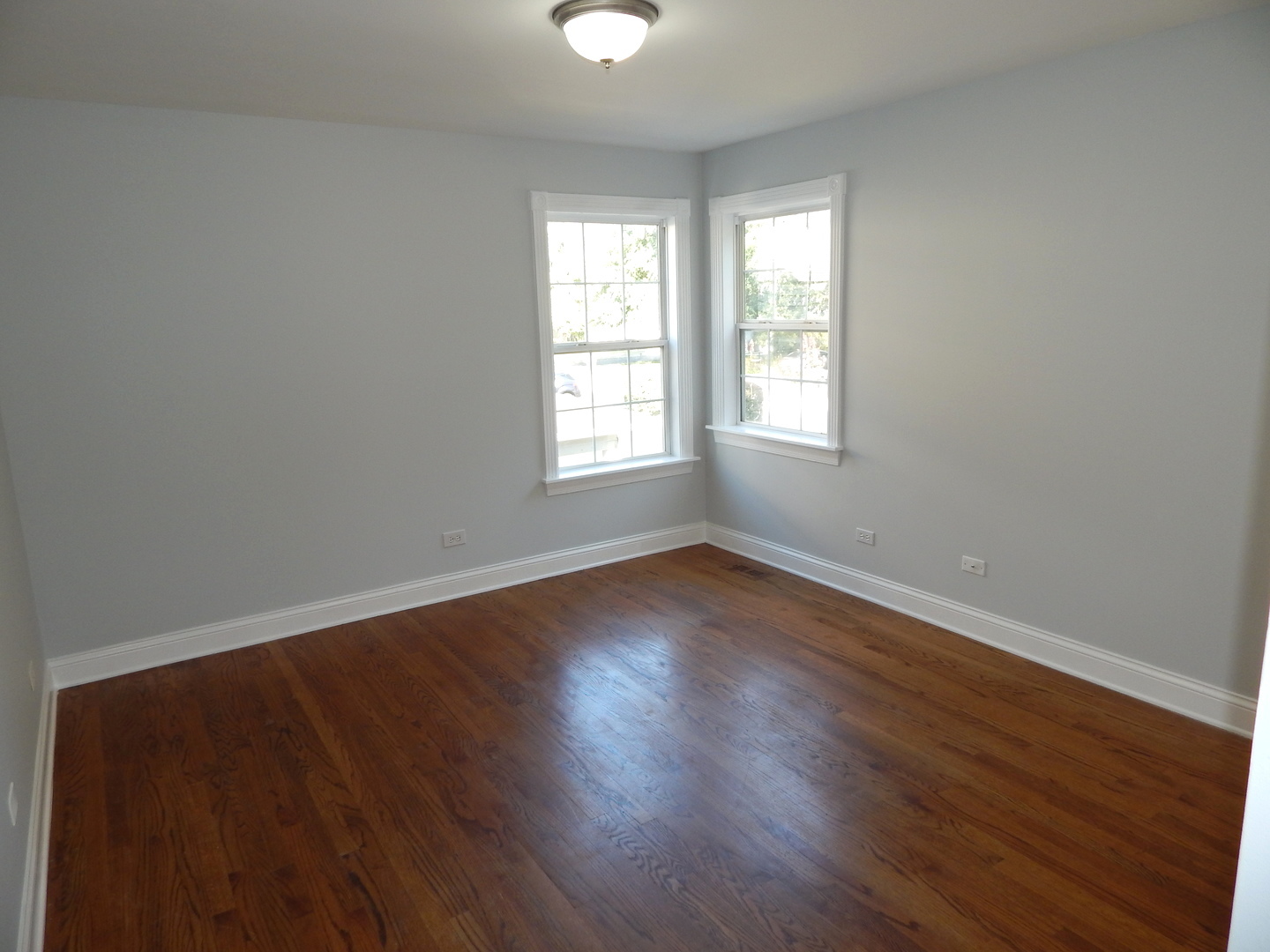 3S560 Melcher Avenue, Warrenville, IL 60555