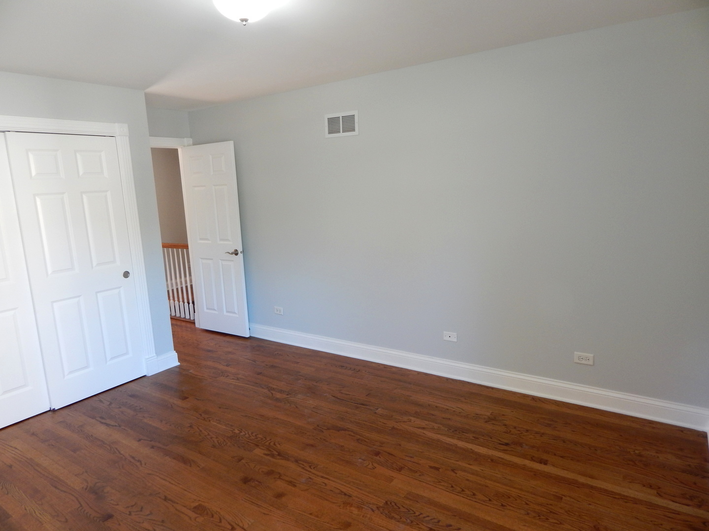 3S560 Melcher Avenue, Warrenville, IL 60555