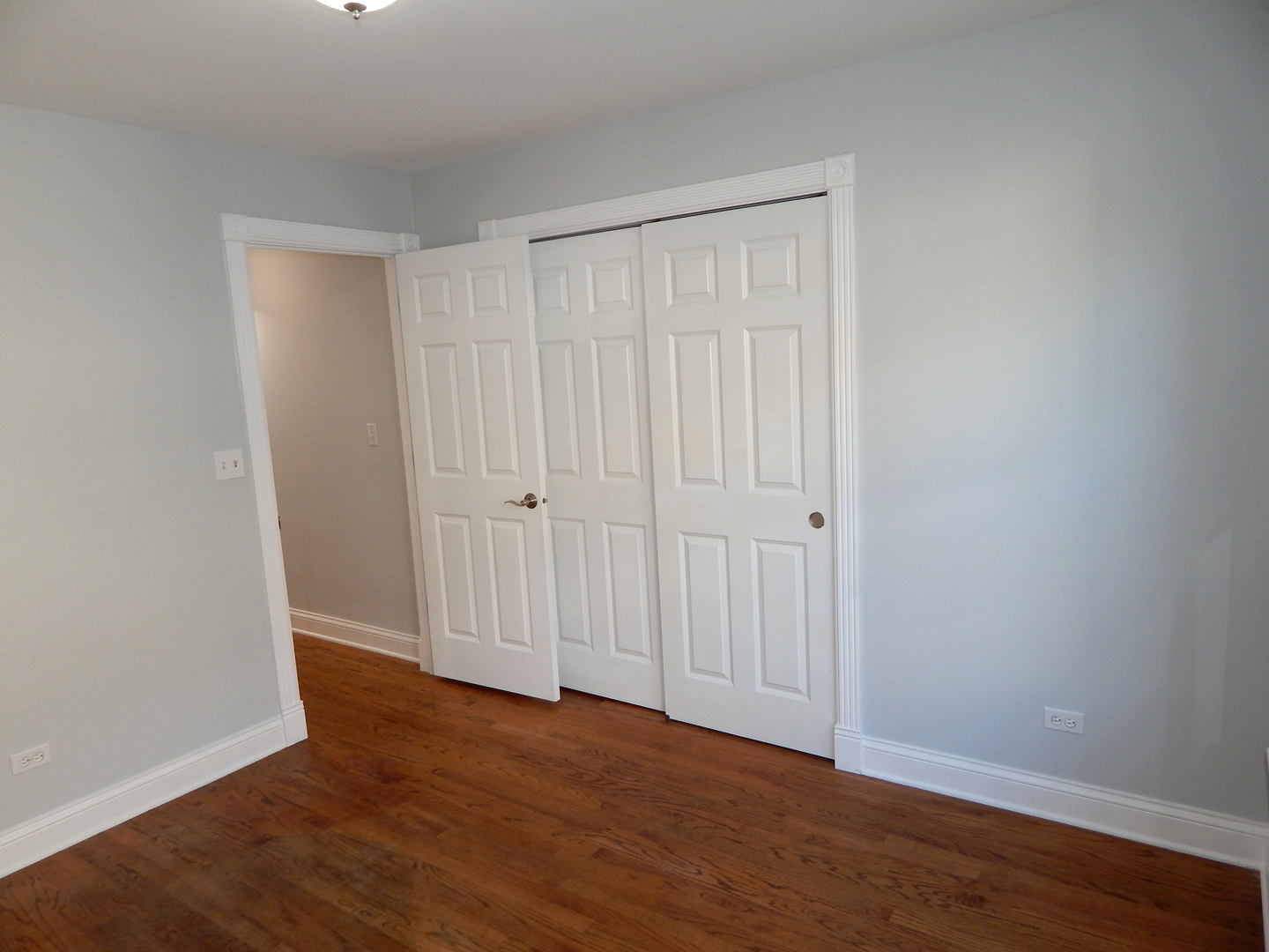 3S560 Melcher Avenue, Warrenville, IL 60555