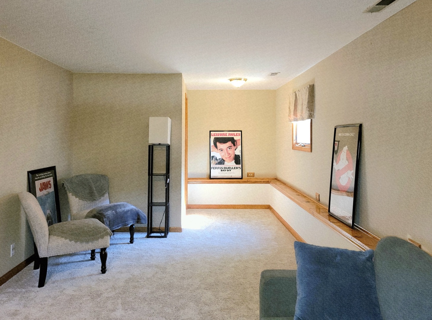205 Countryside Lane, Lindenhurst, IL 60046