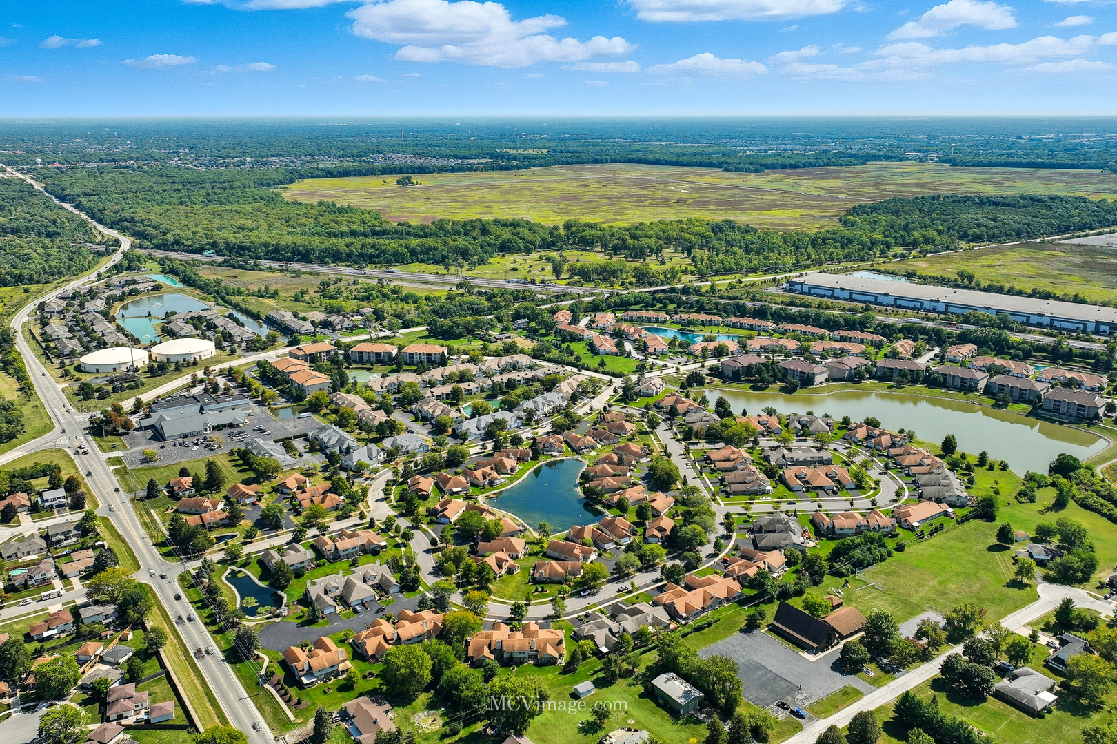 18434 Lakeview Circle, Tinley Park, IL 60477