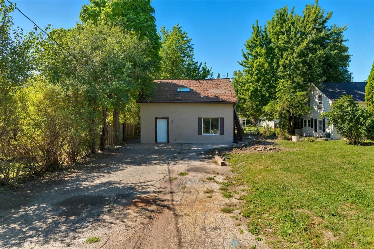 42432 N Lake Avenue, Antioch, IL 60002