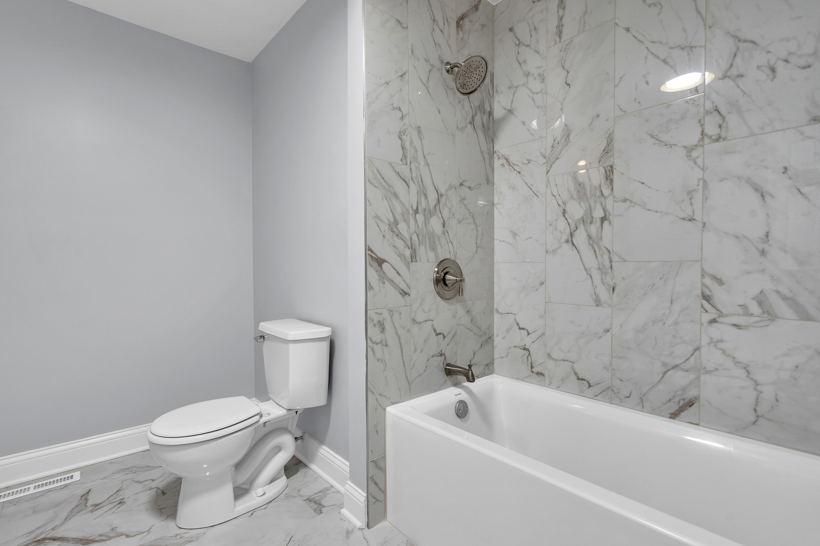 17611 Bernadine Street, Lansing, IL 60438