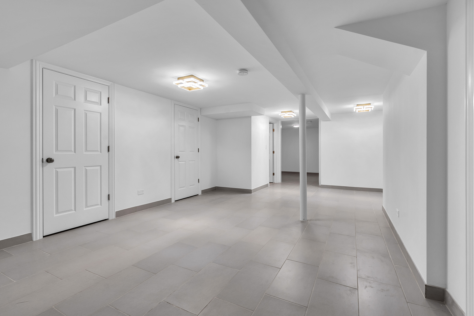 17611 Bernadine Street, Lansing, IL 60438