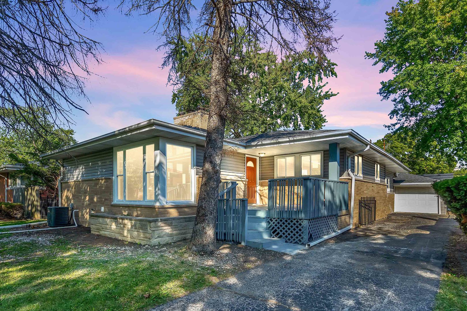 17611 Bernadine Street, Lansing, IL 60438