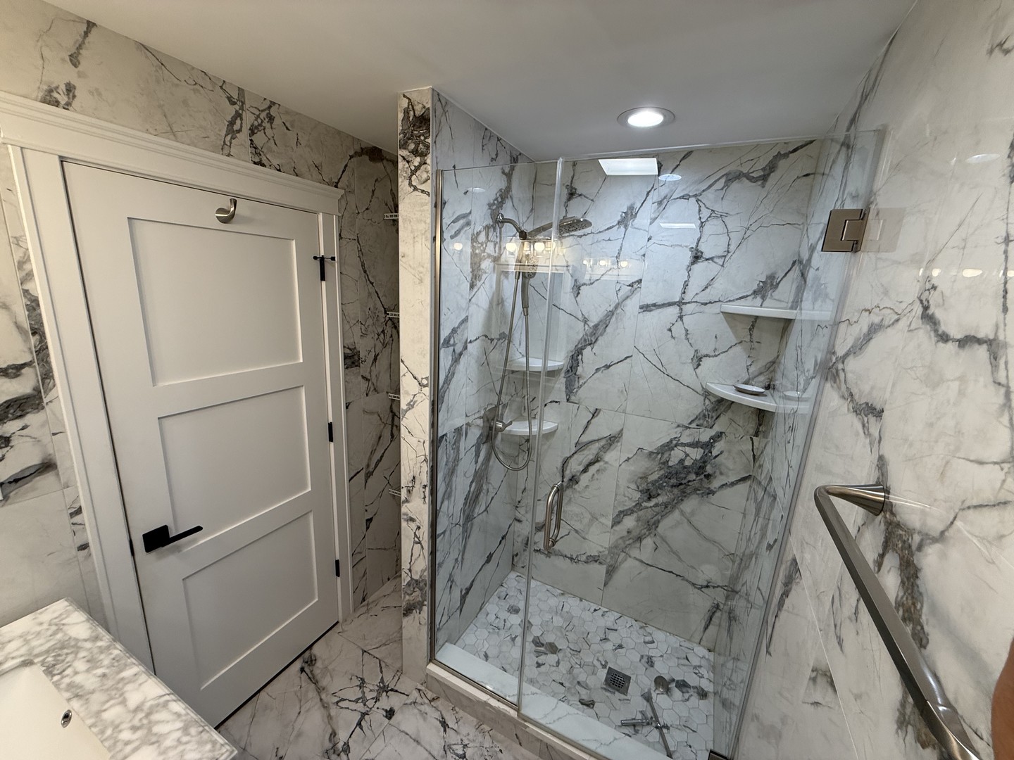 803 Brook Drive #7, Streamwood, IL 60107