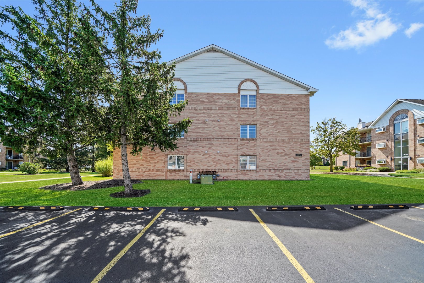 3048 Matthew Lane #B3, Homewood, IL 60430