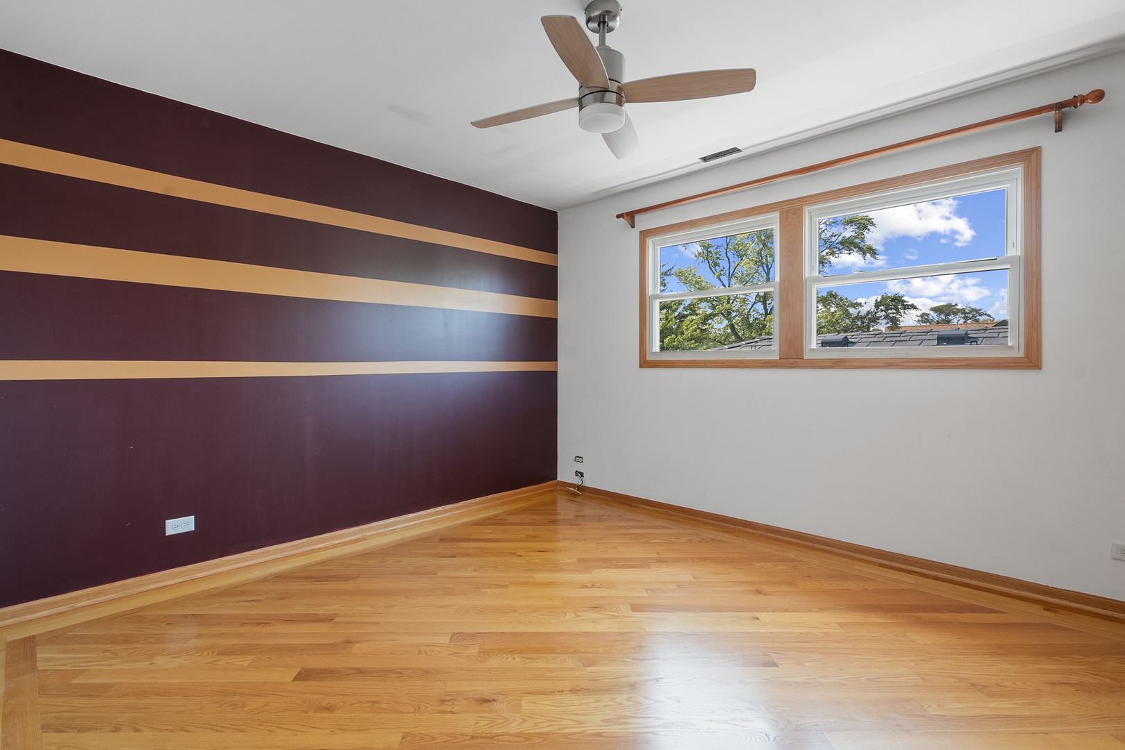 3013 N Oriole Avenue, Chicago, IL 60707
