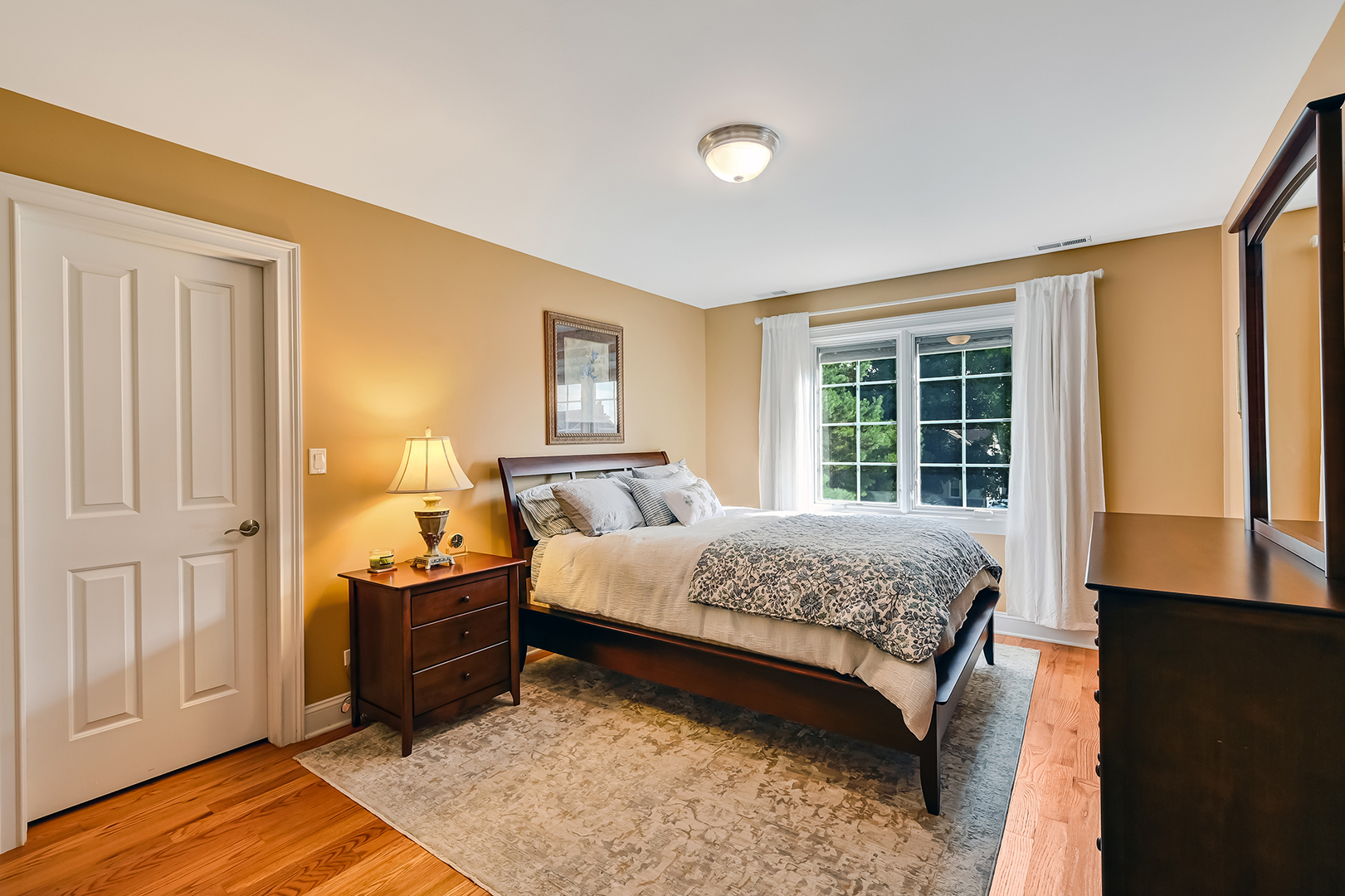 1106 S Kensington Avenue, La Grange, IL 60525