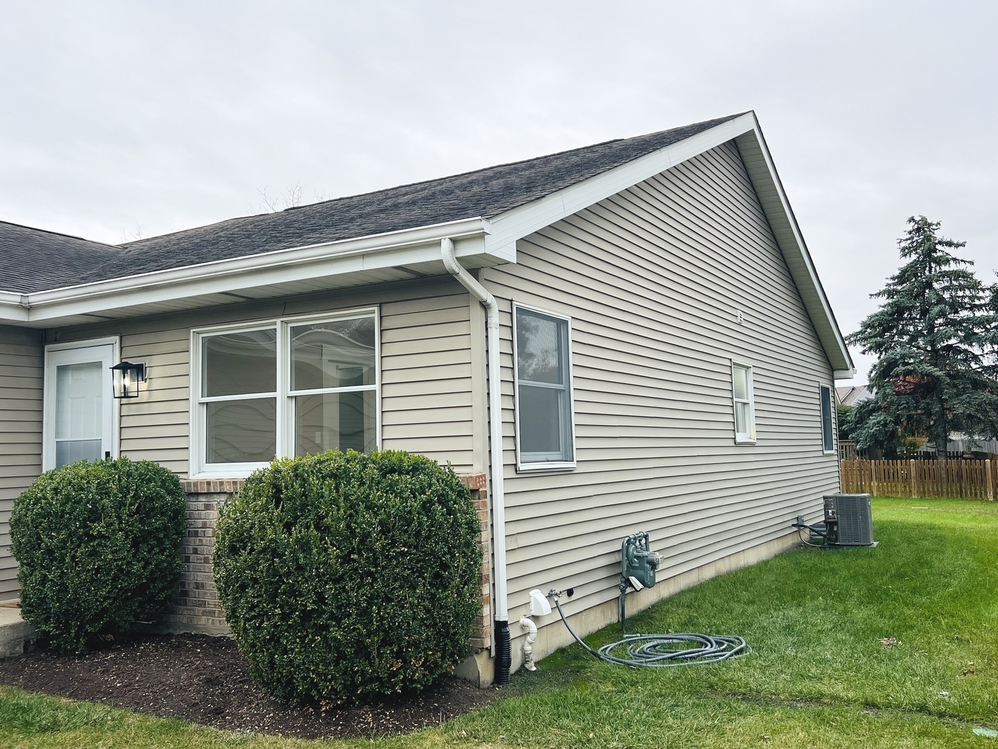 109 Ravinia Drive, Shorewood, IL 60404