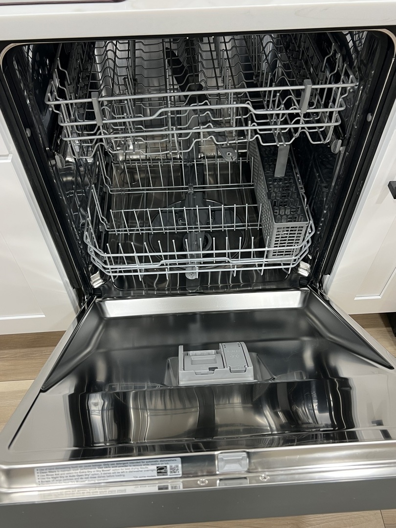 109 Ravinia Drive, Shorewood, IL 60404