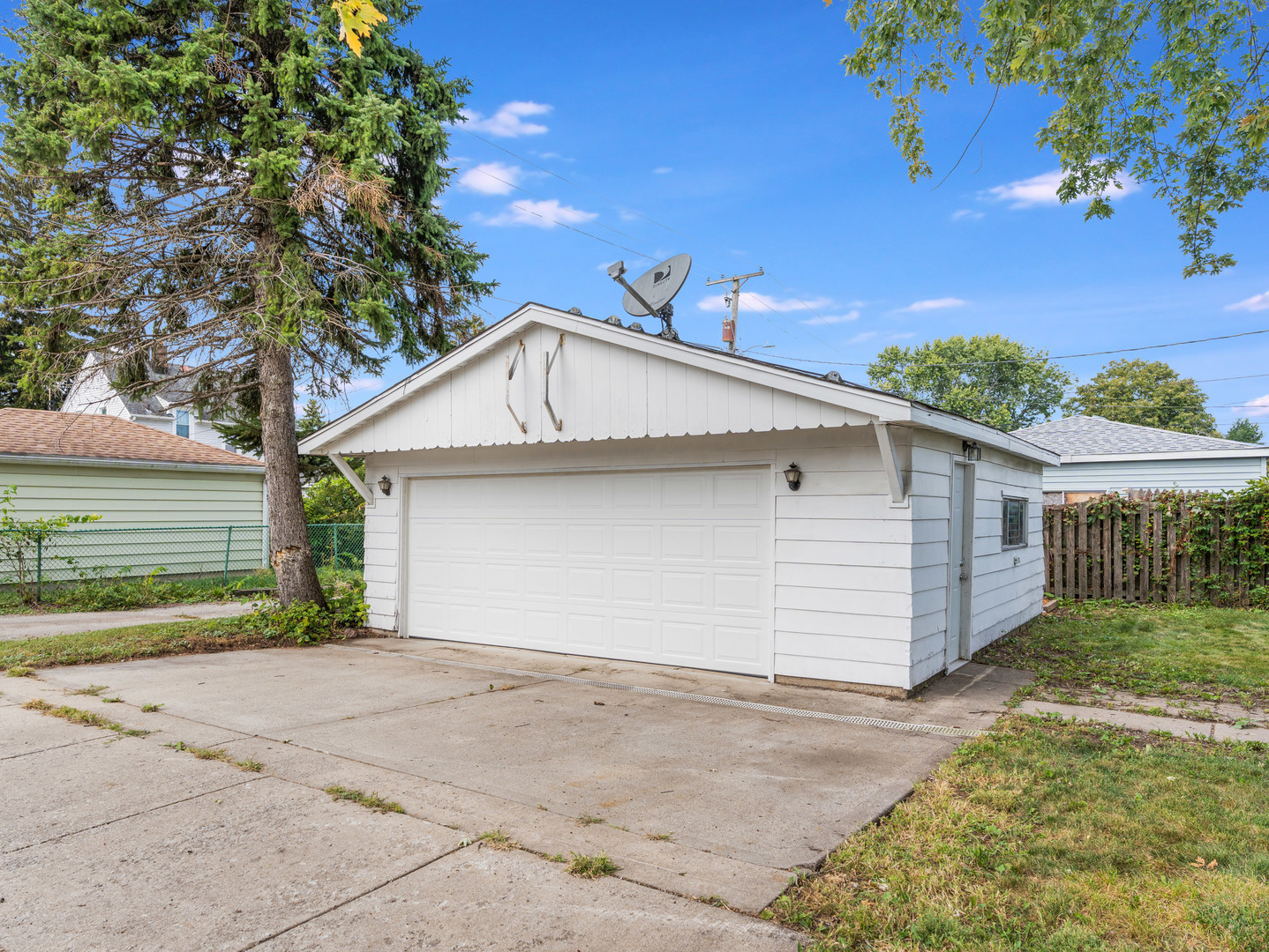 1101 N Raynor Avenue, Joliet, IL 60435