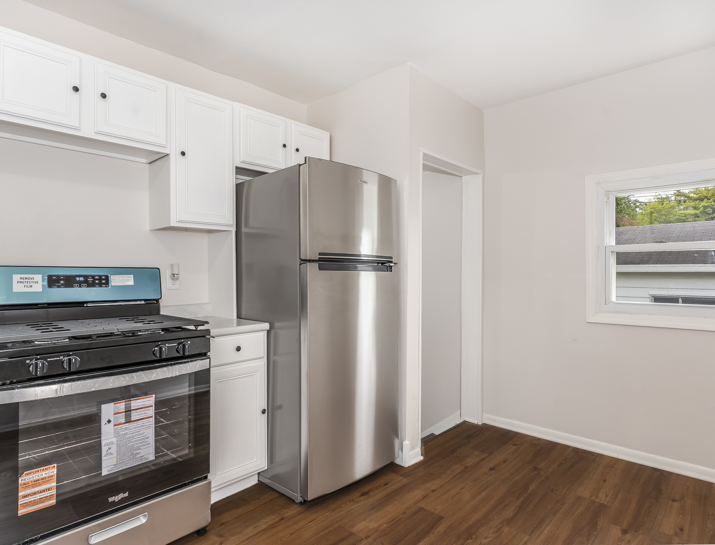 1101 N Raynor Avenue, Joliet, IL 60435