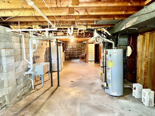 18505 Clark Road, Lowell, IN 46356