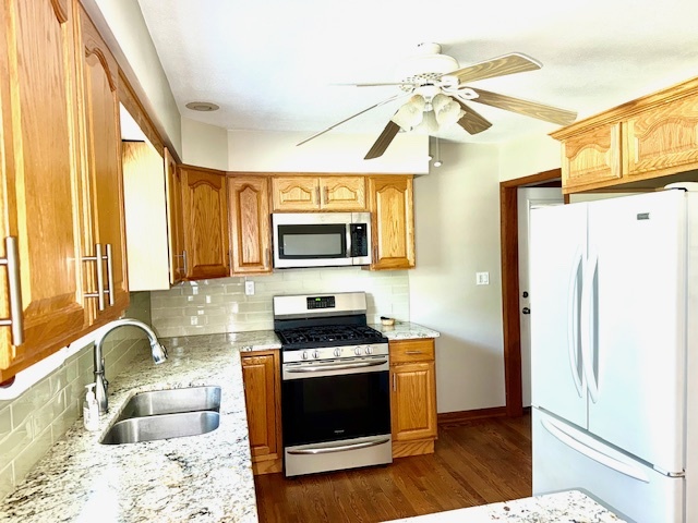 18505 Clark Road, Lowell, IN 46356