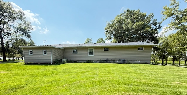 18505 Clark Road, Lowell, IN 46356