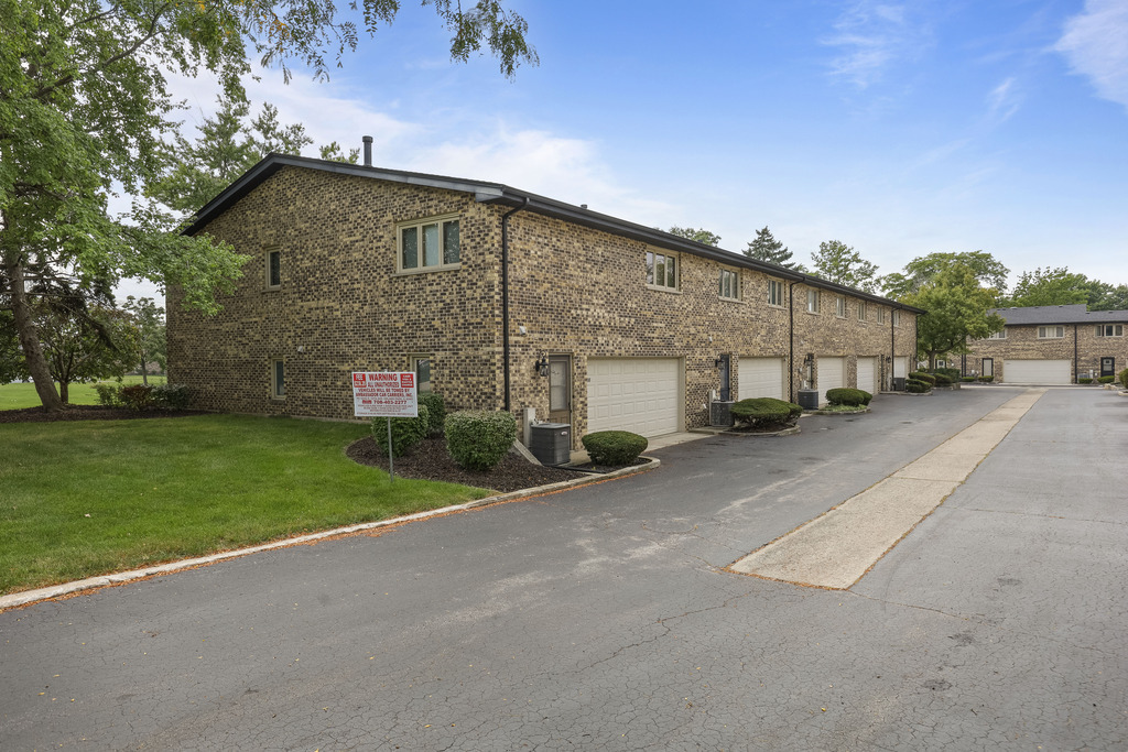 15340 Aubrieta Lane, Orland Park, IL 60462