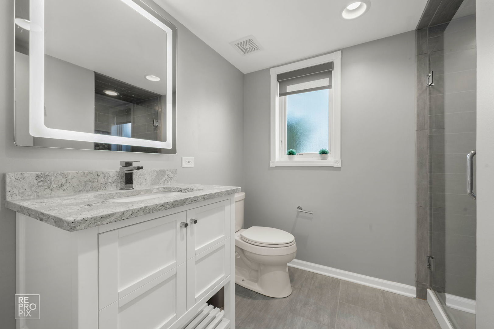 16218 Princeton Avenue, Tinley Park, IL 60477