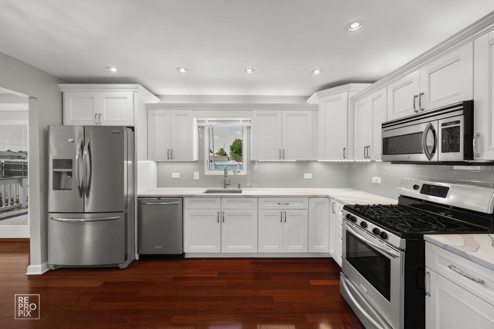 16218 Princeton Avenue, Tinley Park, IL 60477