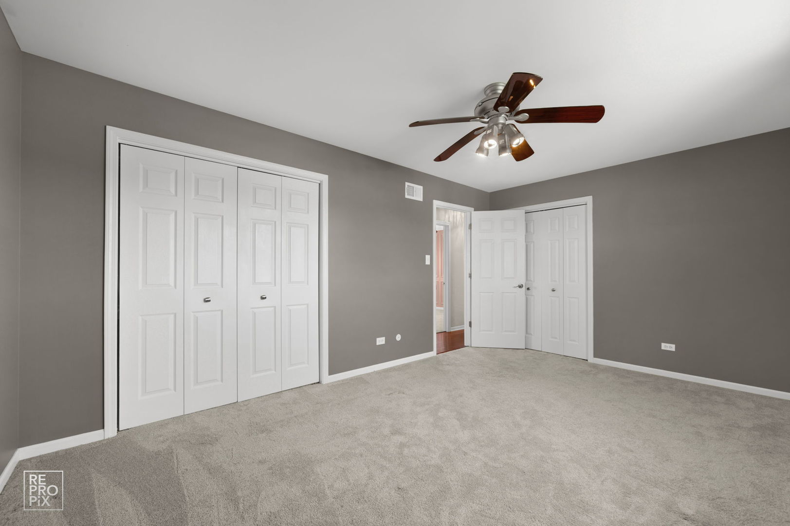 16218 Princeton Avenue, Tinley Park, IL 60477