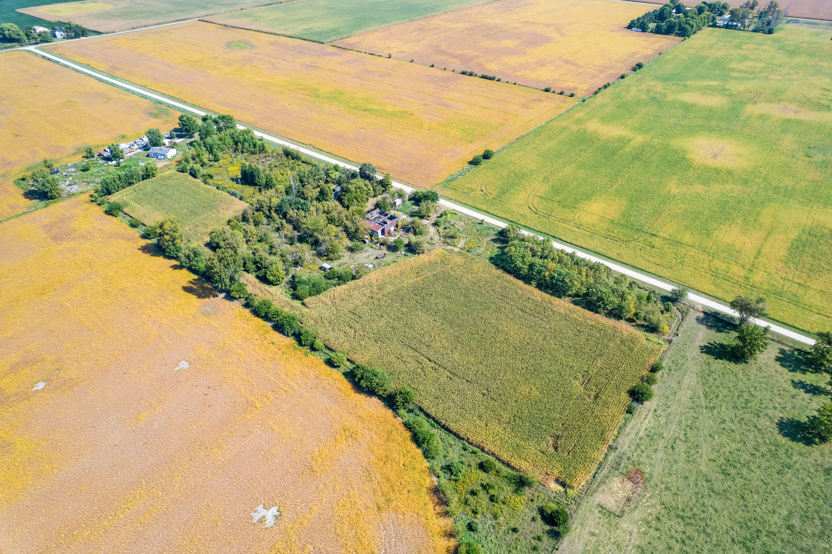 4263 E 16th Road, Earlville, IL 60518