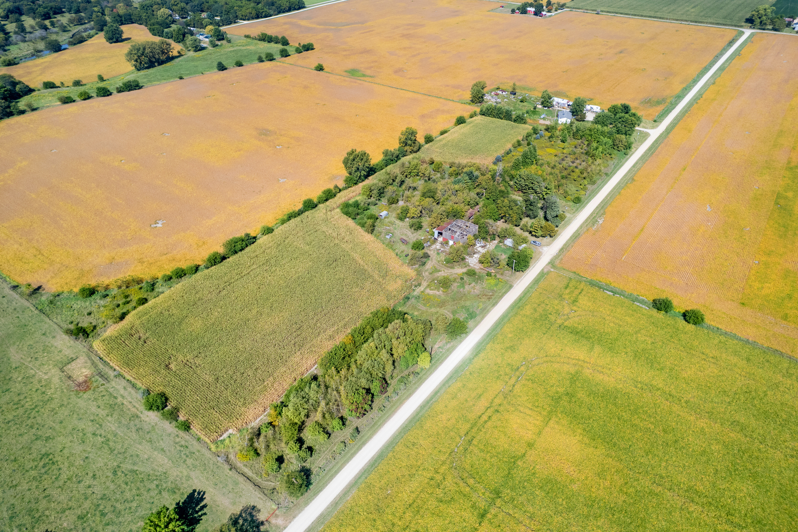 4263 E 16th Road, Earlville, IL 60518