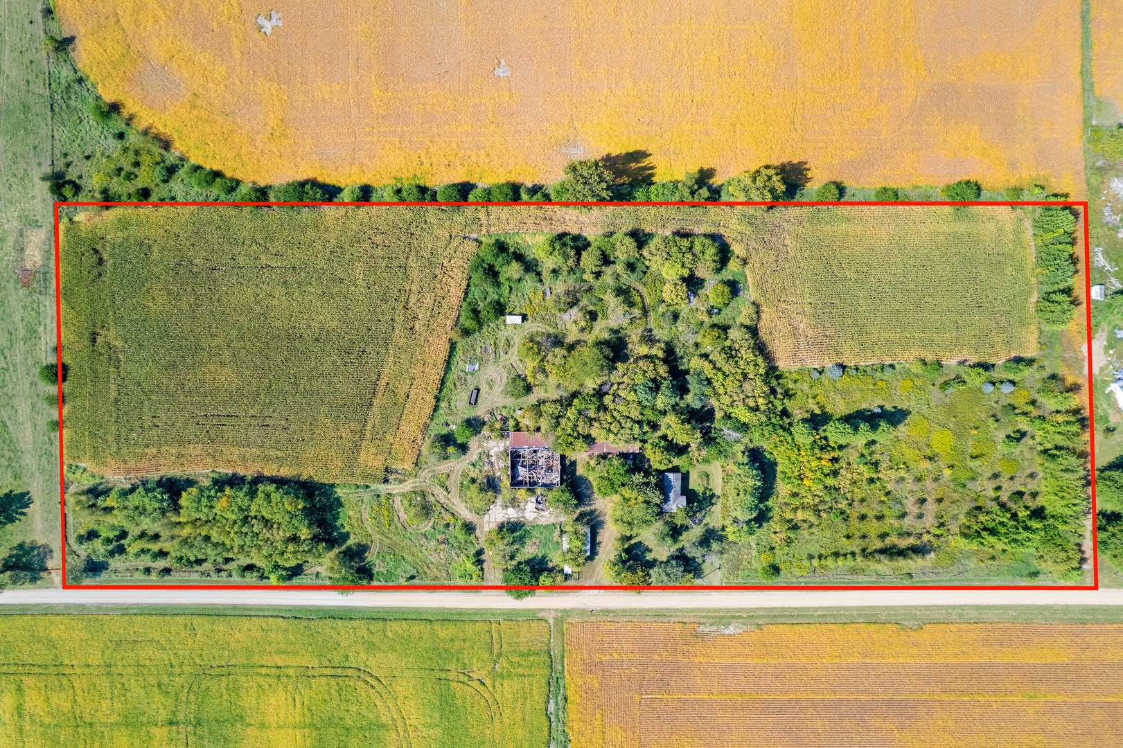 4263 E 16th Road, Earlville, IL 60518