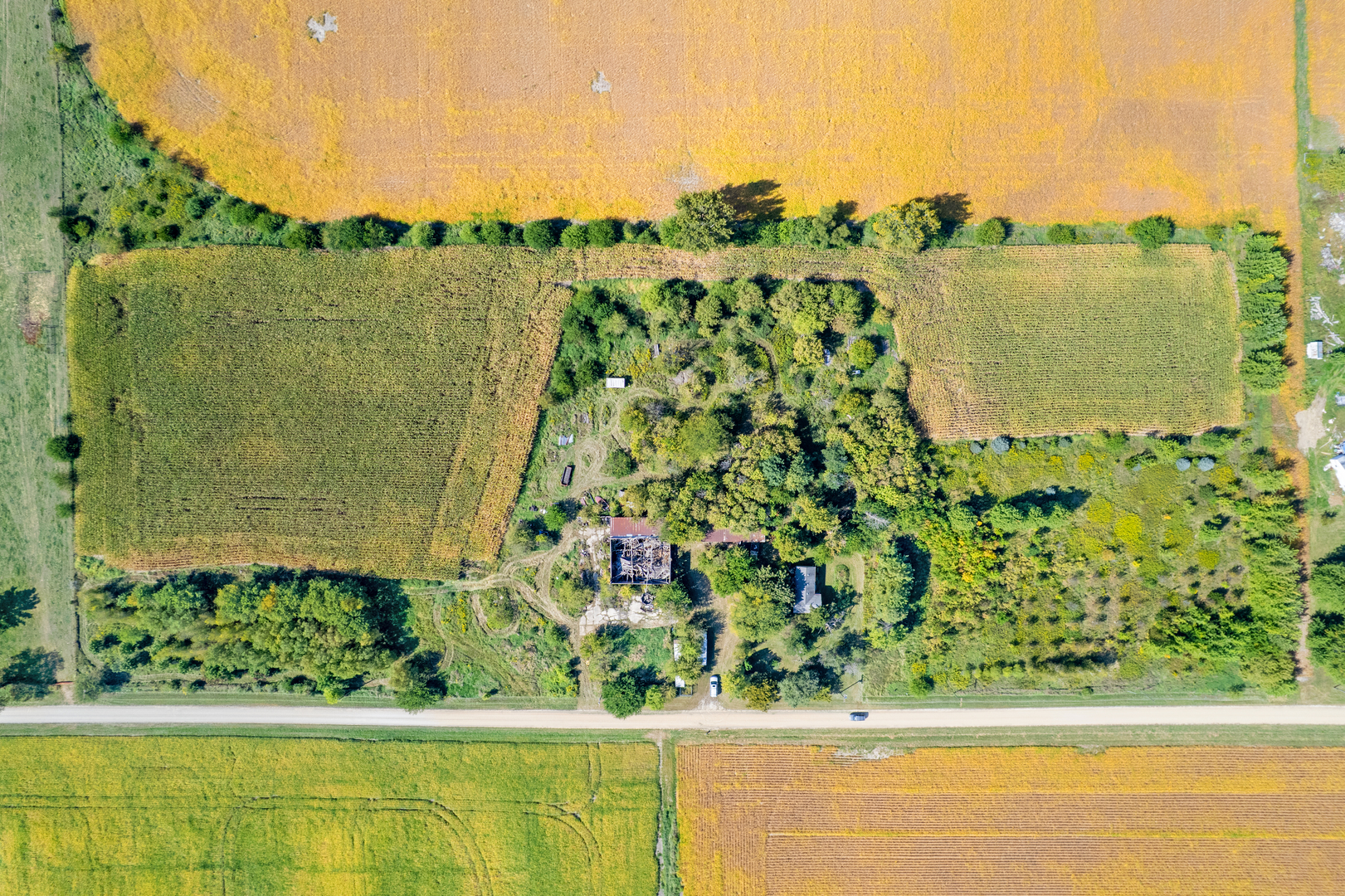 4263 E 16th Road, Earlville, IL 60518