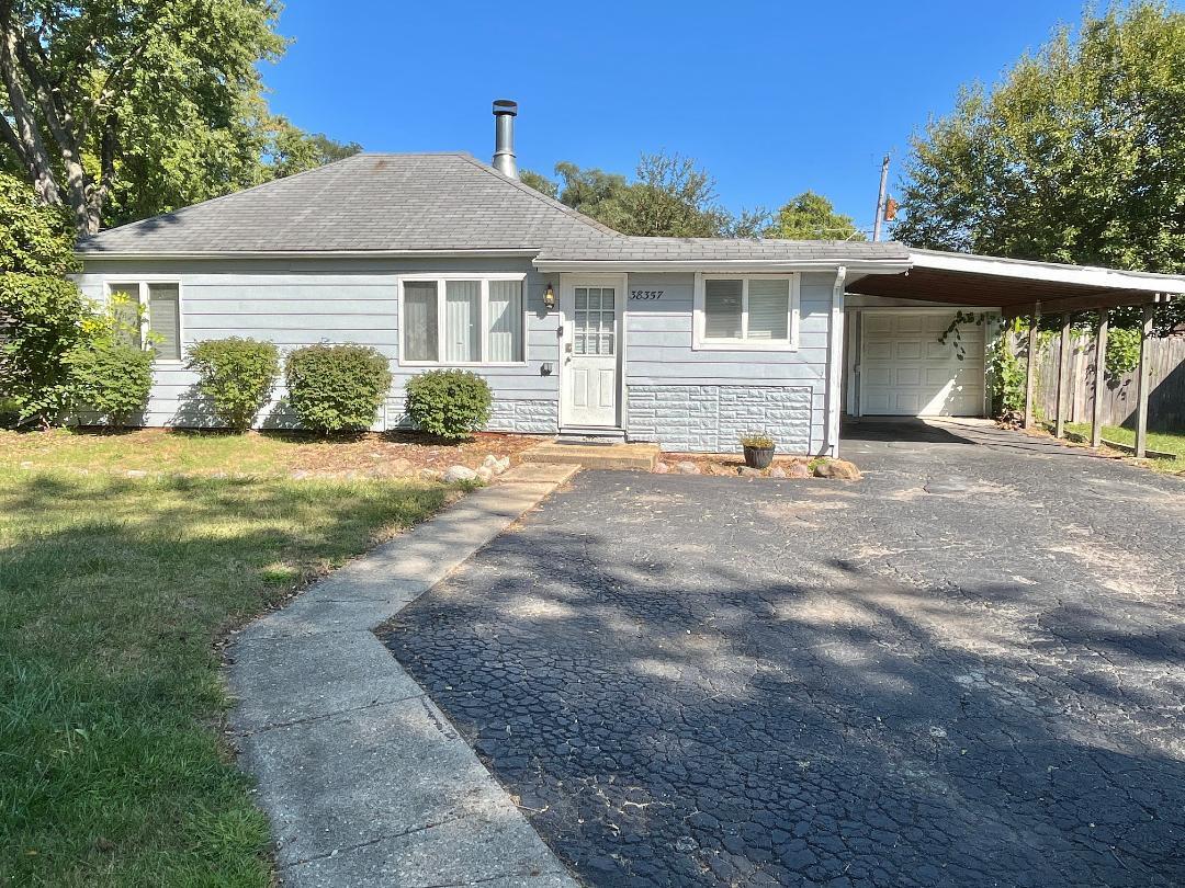 38357 N Loyola Avenue, Beach Park, IL 60087