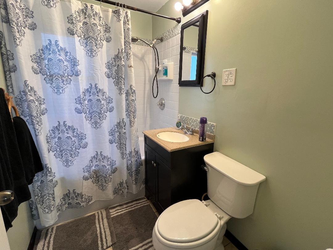 38357 N Loyola Avenue, Beach Park, IL 60087