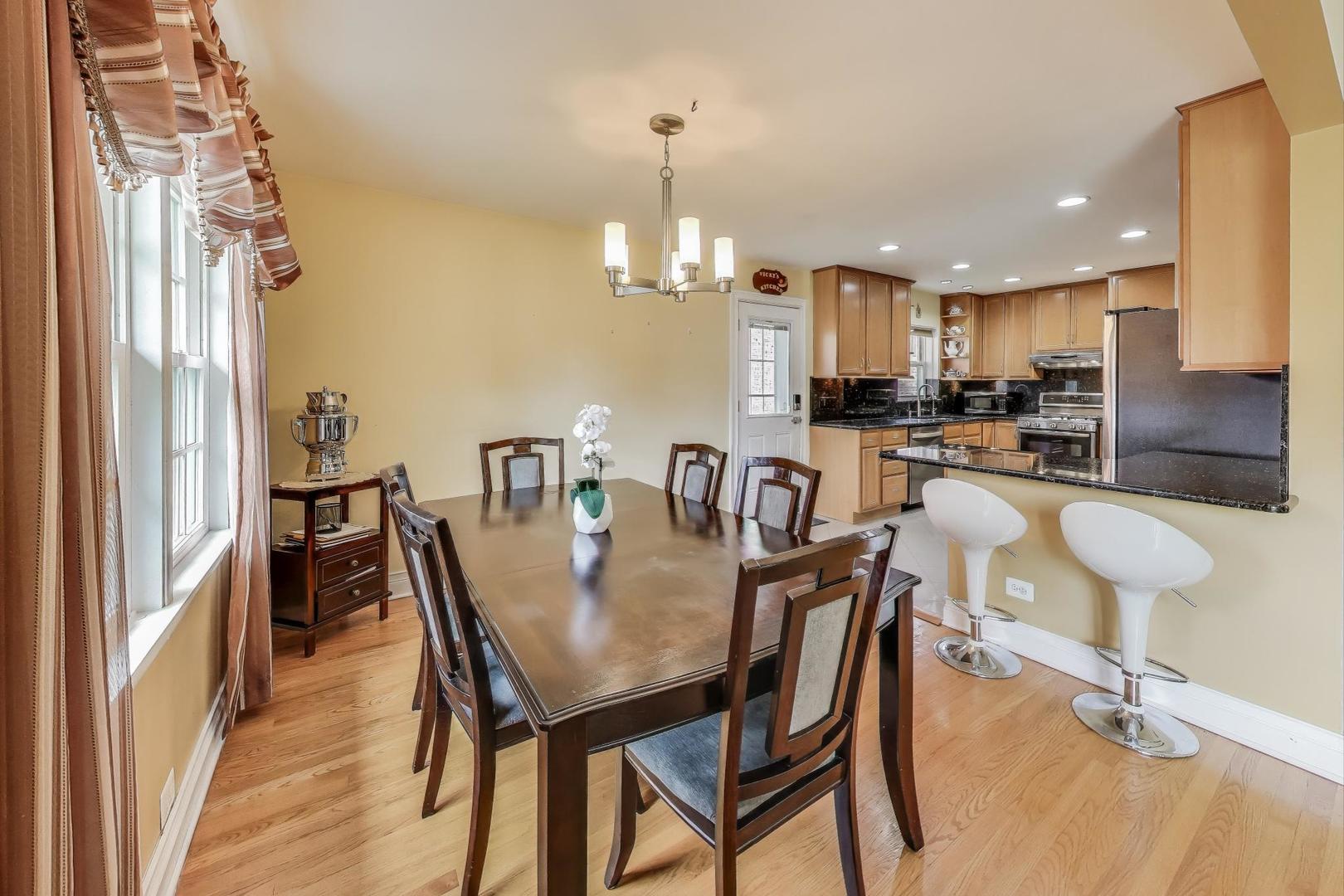 8141 Kenneth Avenue, Skokie, IL 60076