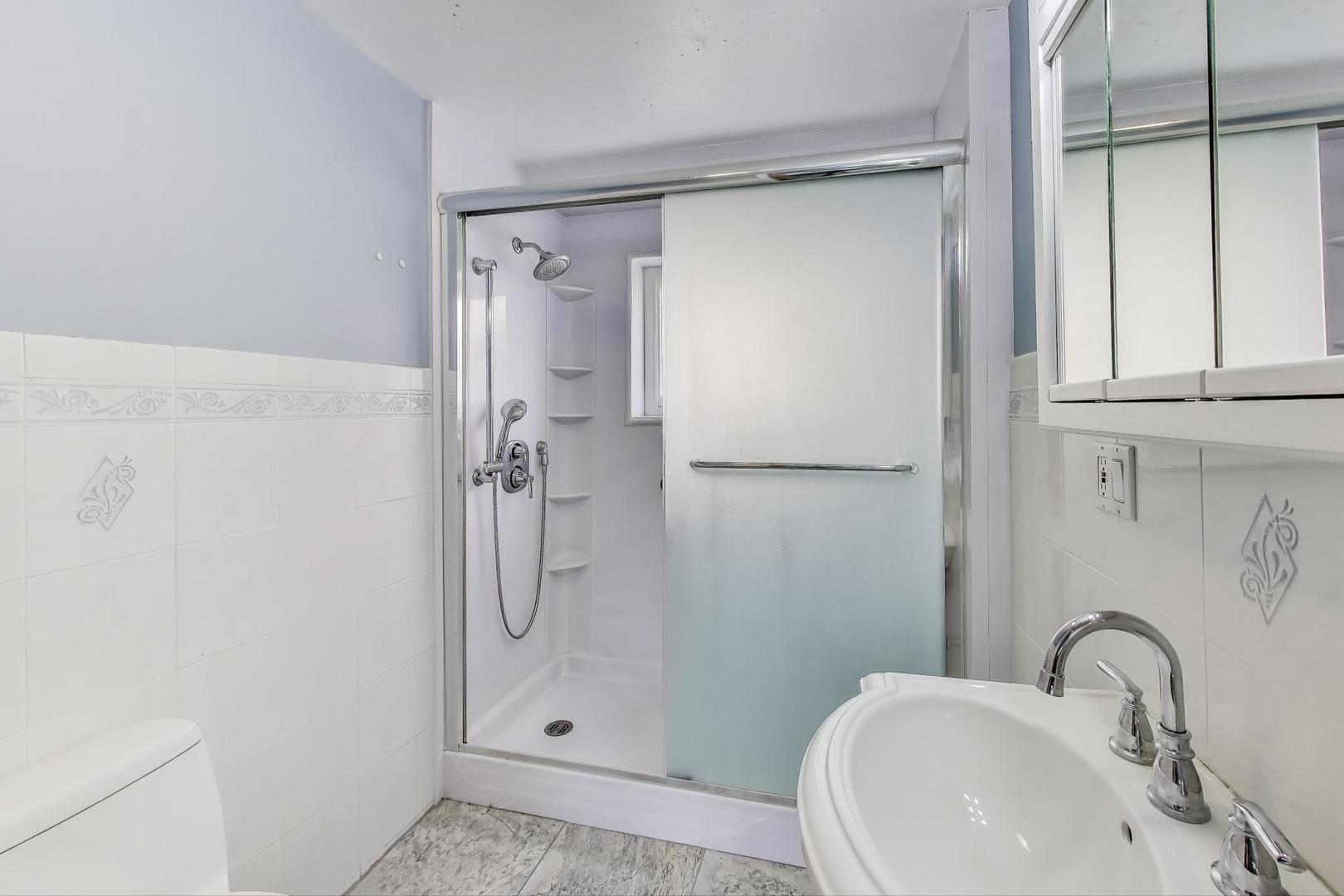 8141 Kenneth Avenue, Skokie, IL 60076