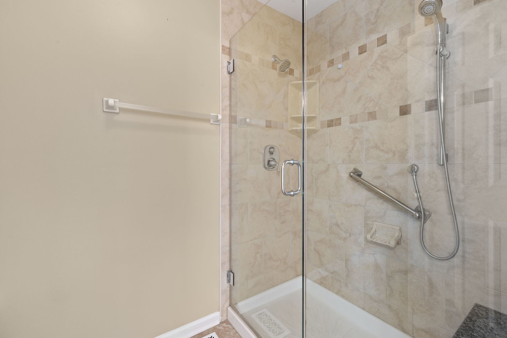 1576 E Citadel Court, Palatine, IL 60067