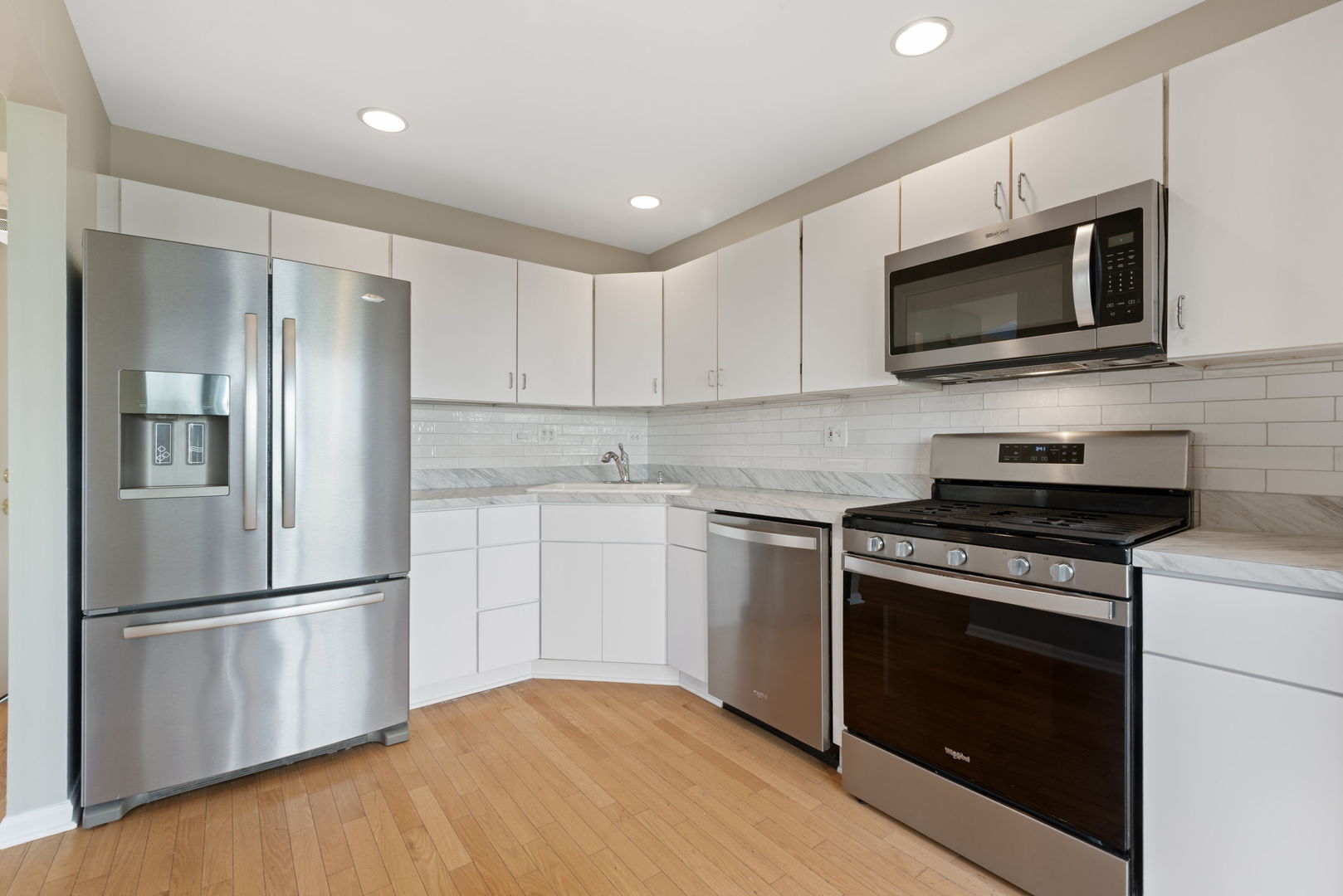 1576 E Citadel Court, Palatine, IL 60067