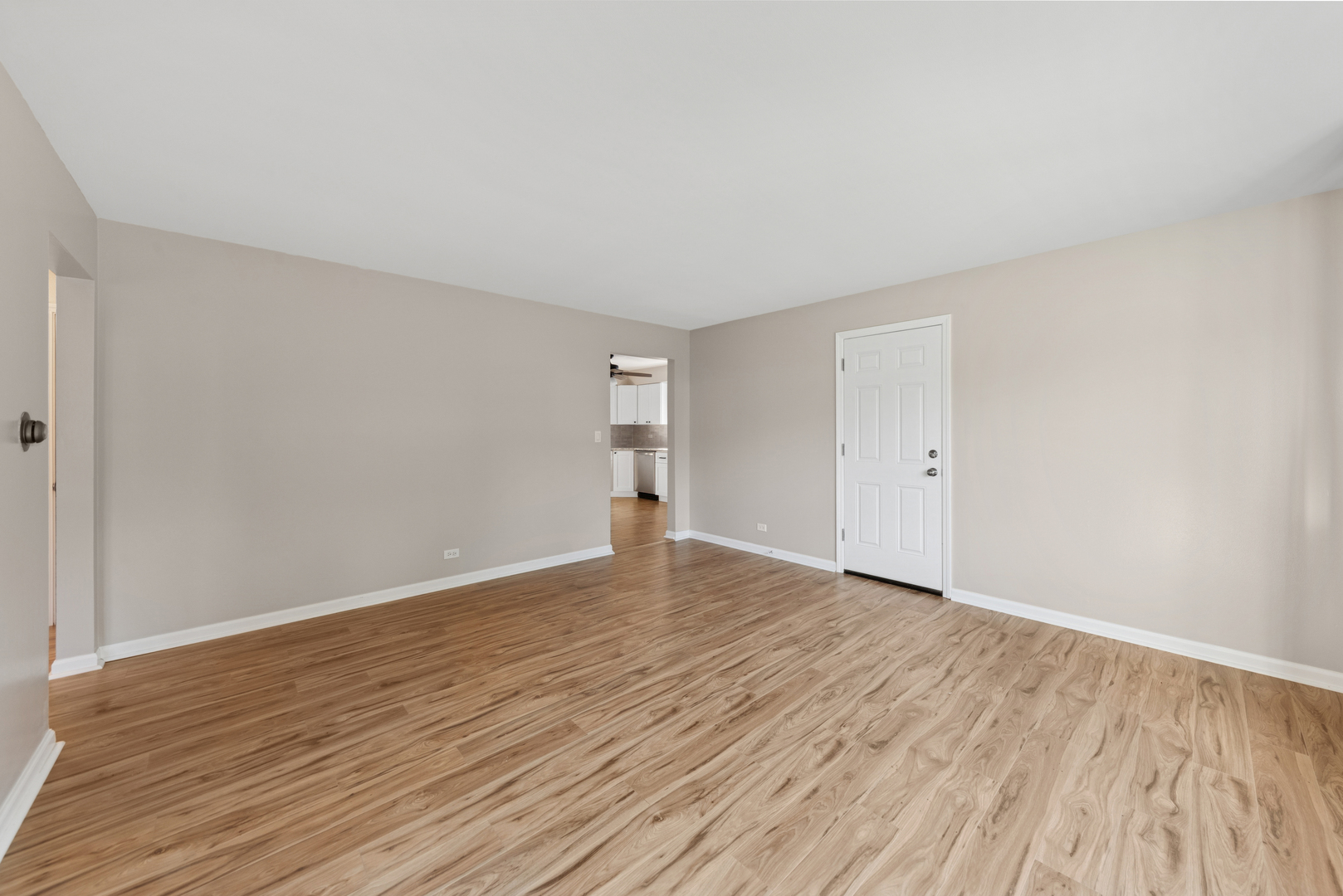 140 Newberry Avenue #A, Libertyville, IL 60048