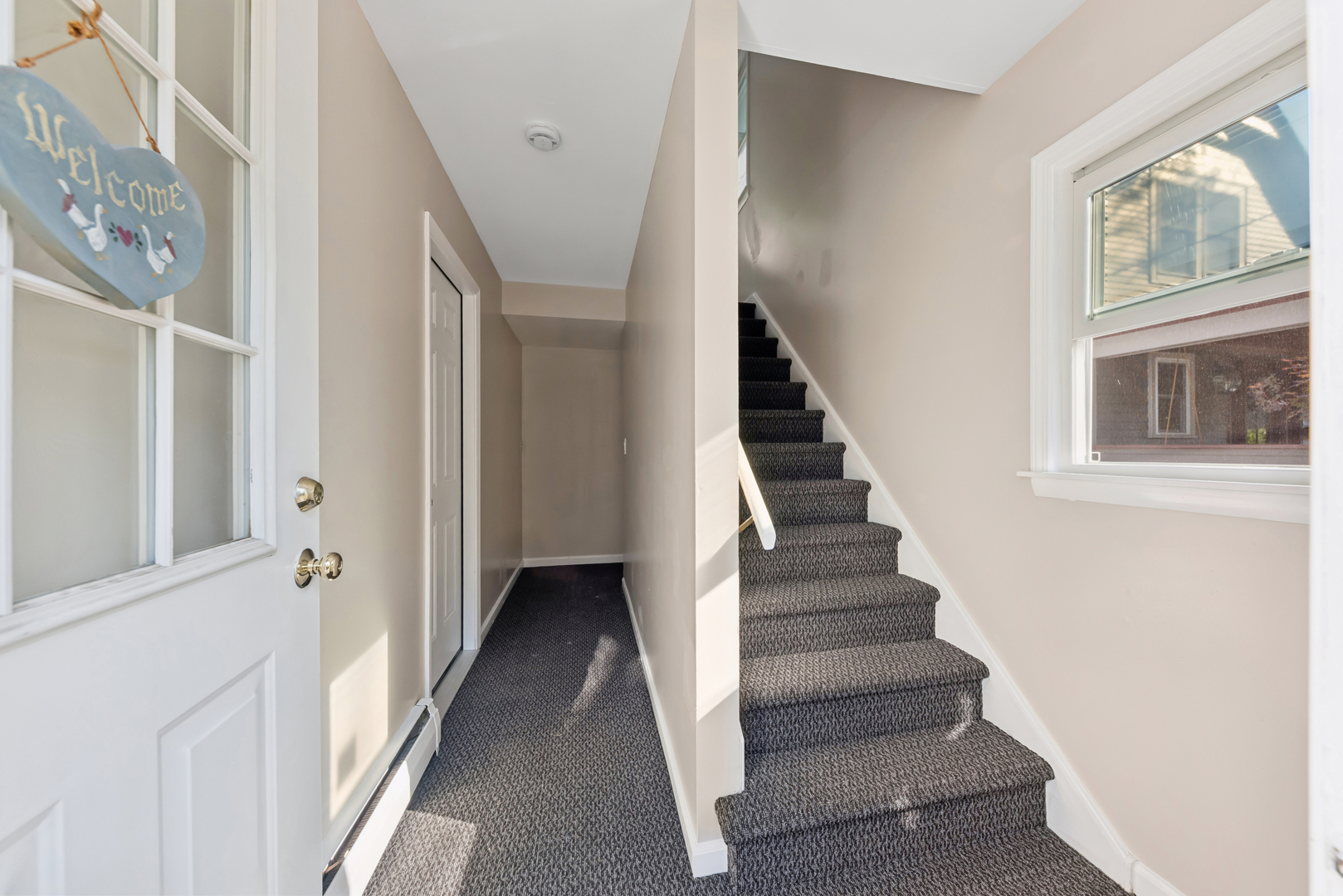 140 Newberry Avenue #A, Libertyville, IL 60048